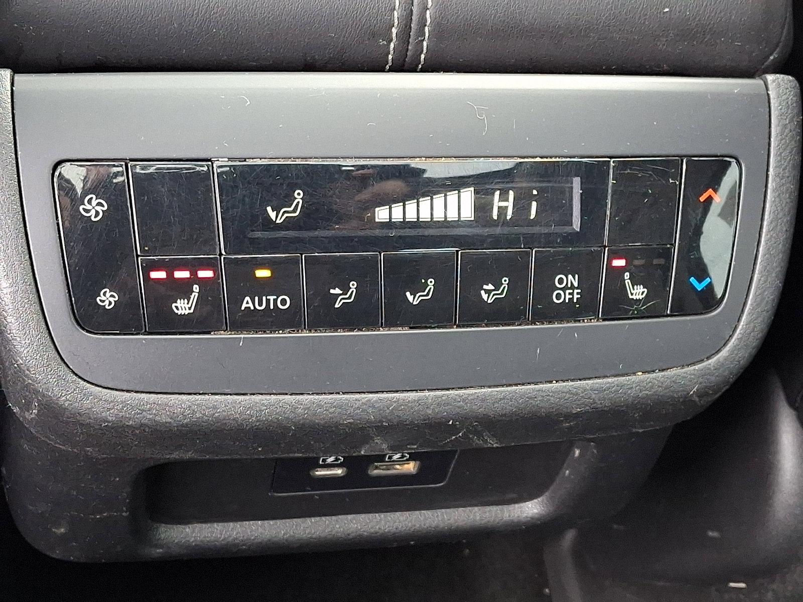 Used 2022 Nissan Pathfinder SL w/ SL Premium Package image 12