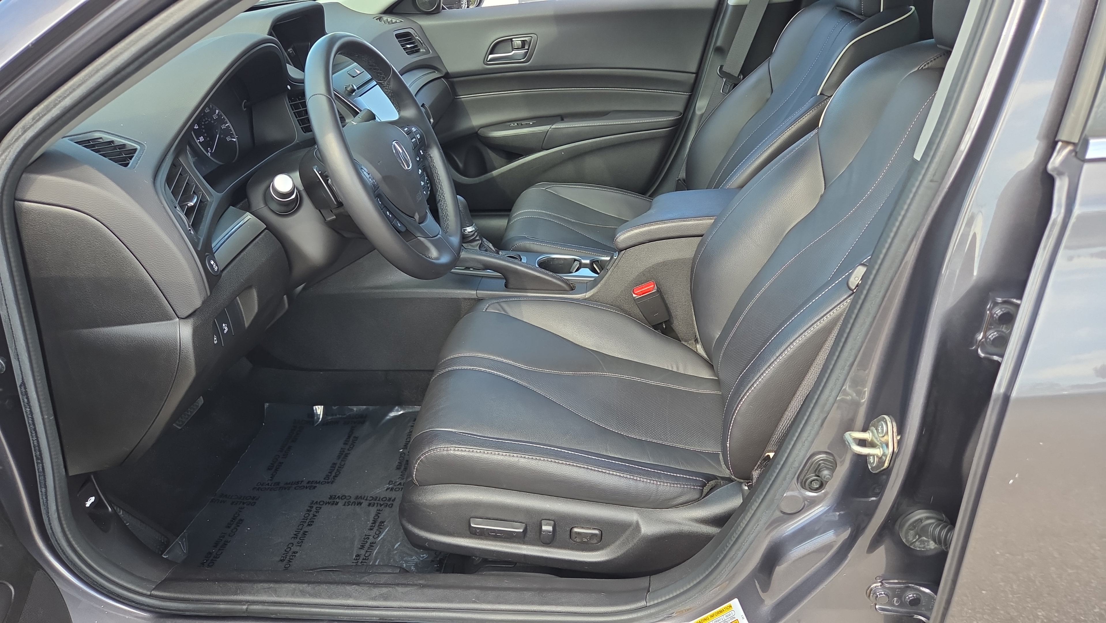 Used 2020 Acura ILX FWD image 9