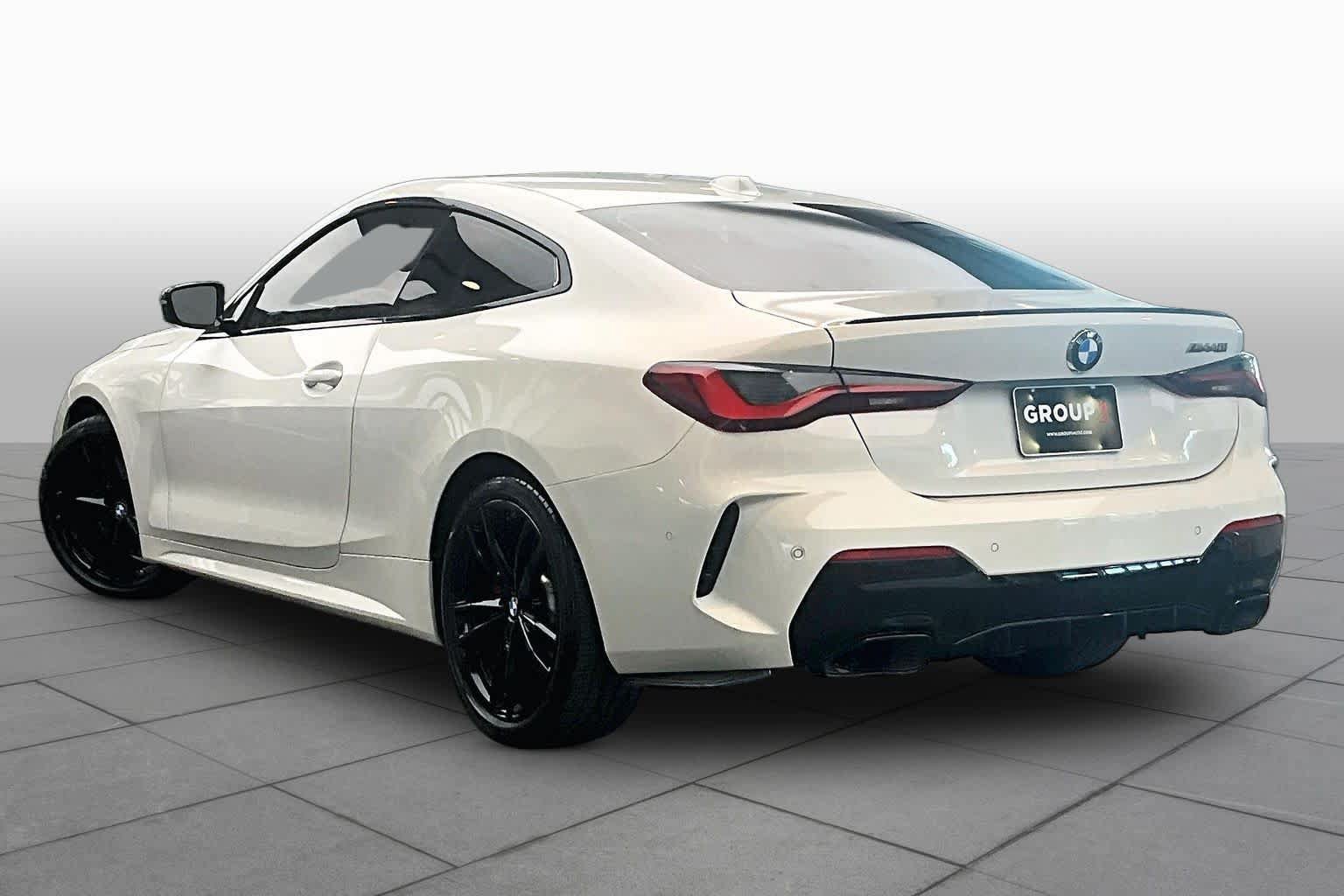 Used 2024 BMW M440i Coupe w/ Premium Package RWD image 12