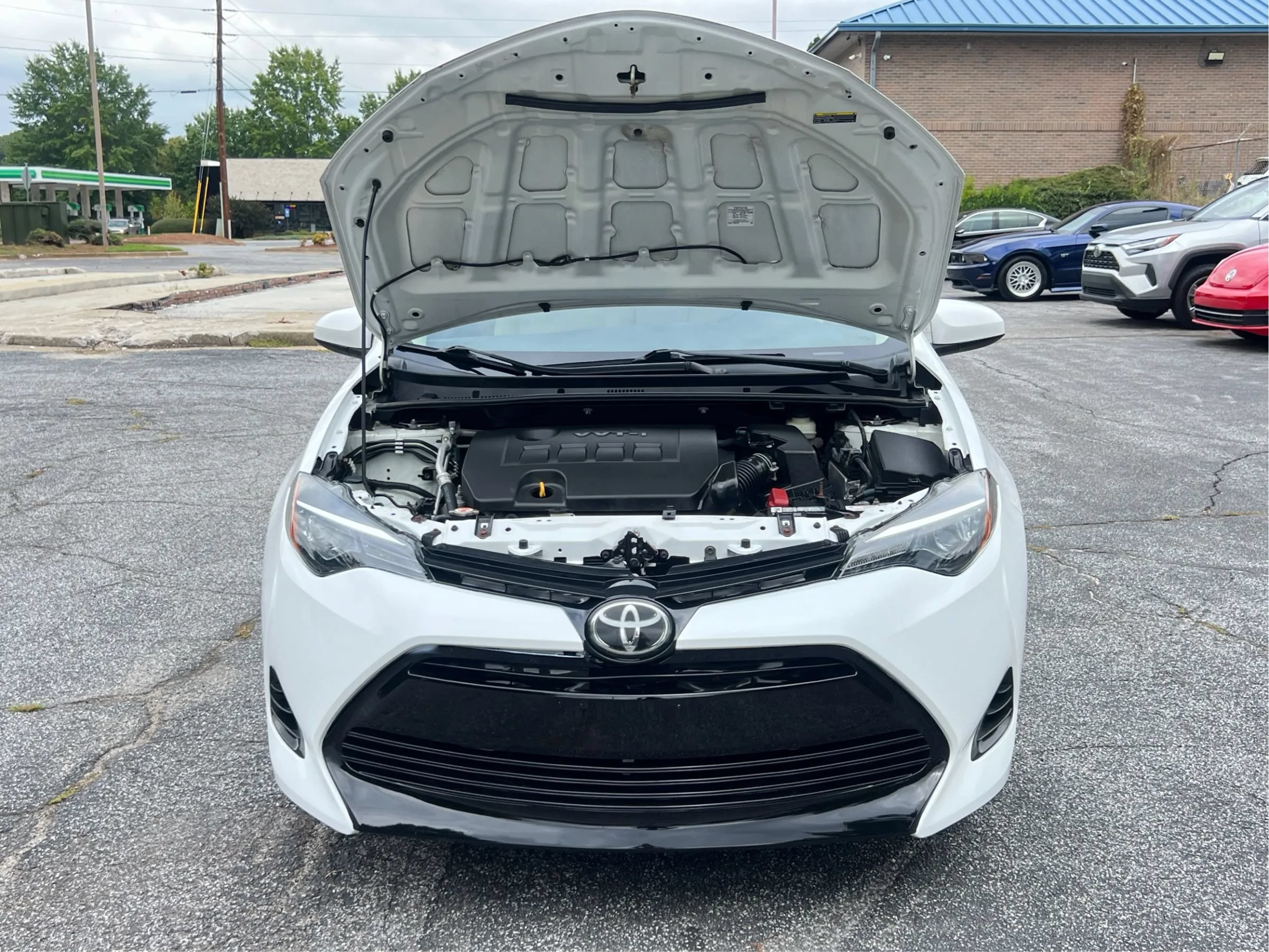 Used 2017 Toyota Corolla LE FWD image 54