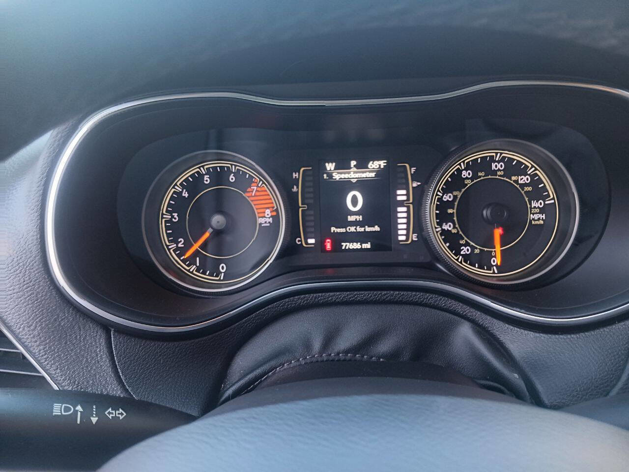 Used 2019 Jeep Cherokee Latitude Plus image 12