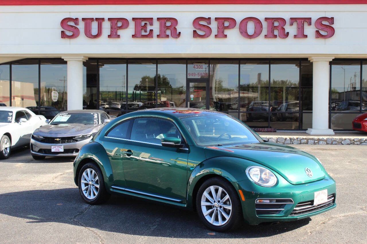 Used 2018 Volkswagen Beetle 2.0T SE