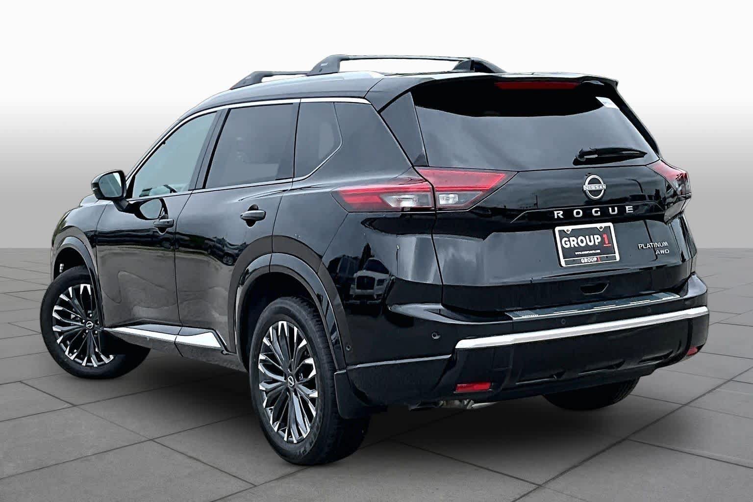 Used 2026 Nissan Rogue Platinum w/ Platinum Premium Package AWD/4WD image 12
