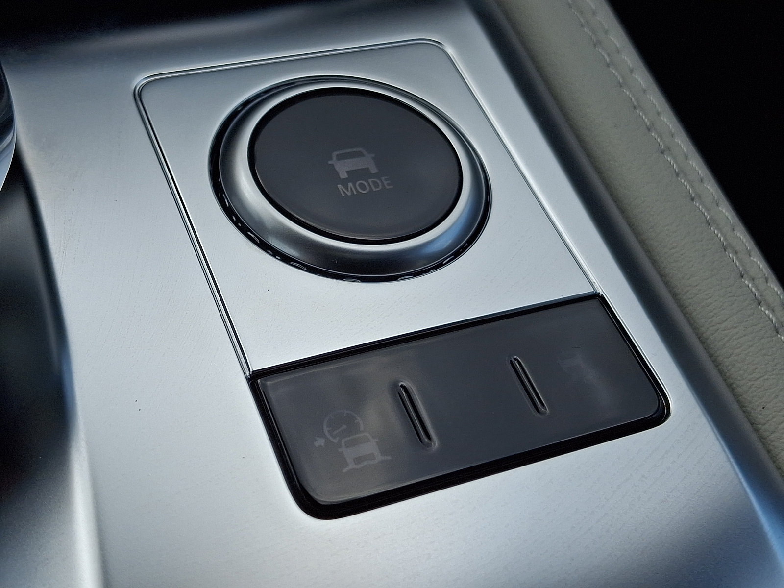 New 2026 Jaguar F-PACE R-Dynamic S AWD/4WD image 19