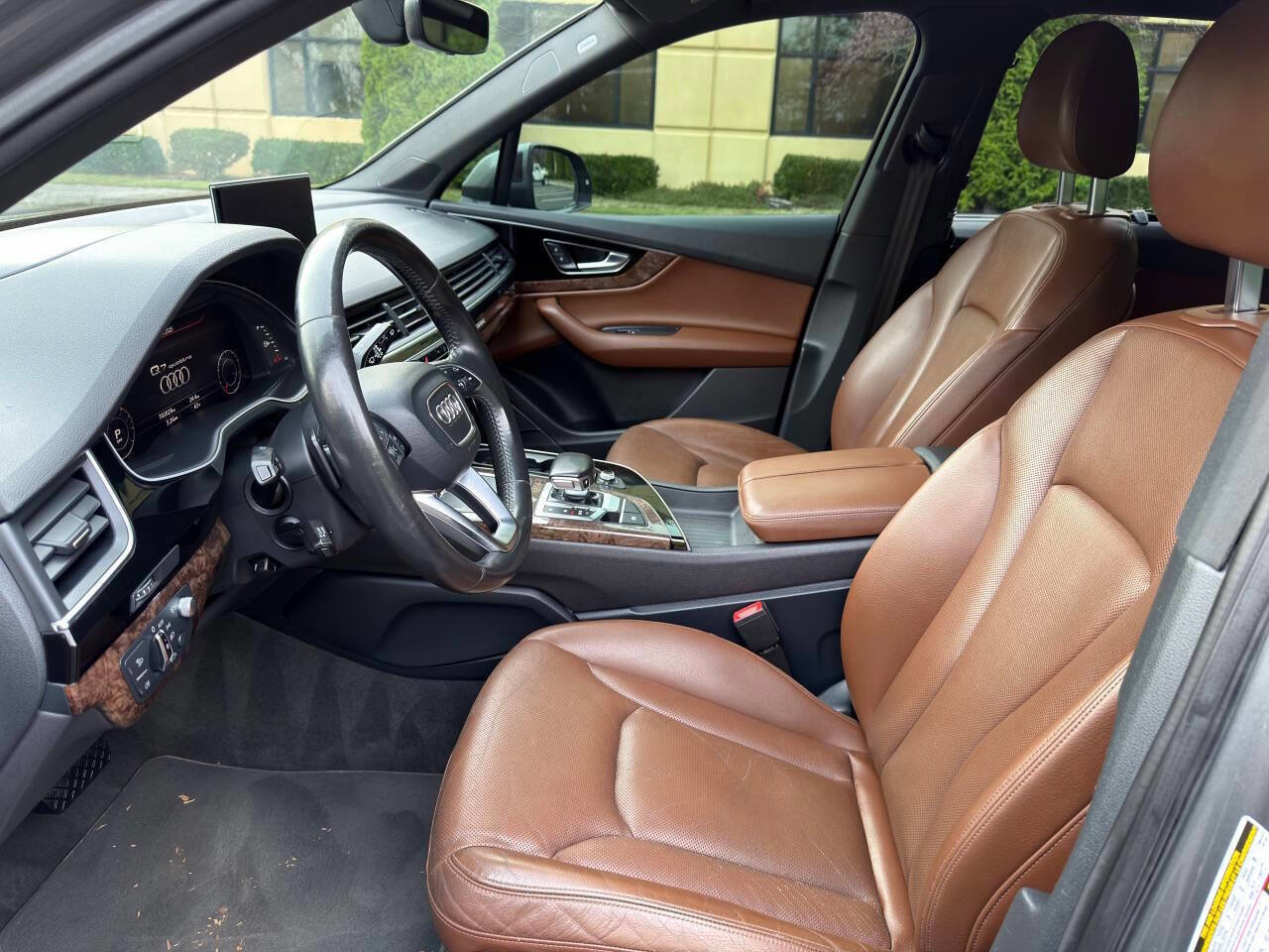 Used 2017 Audi Q7 3.0T Prestige w/ Prestige Package image 13