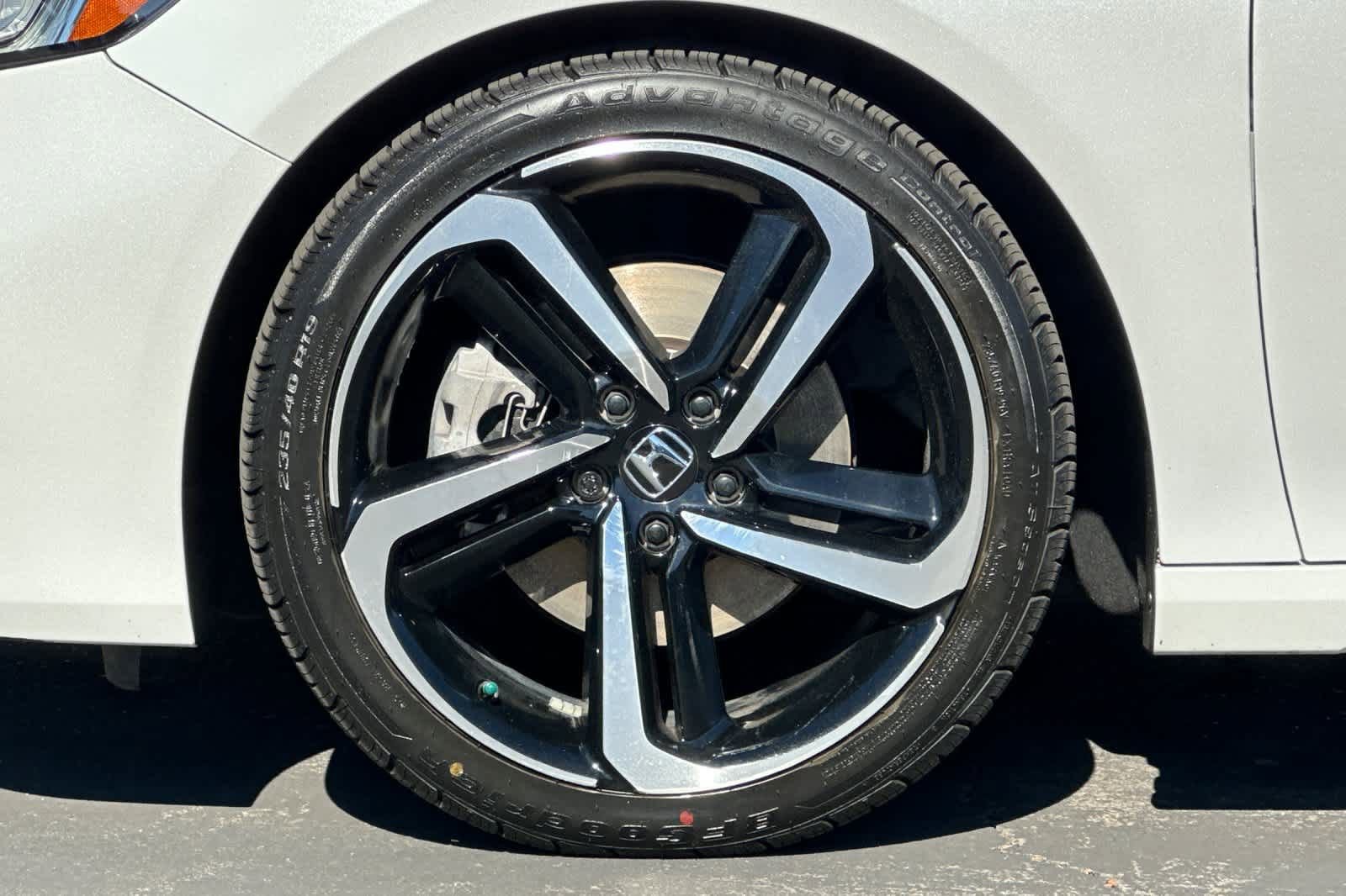 Used 2020 Honda Accord Sport image 25