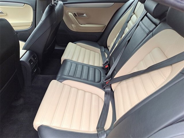 Used 2013 Volkswagen CC Sport image 23