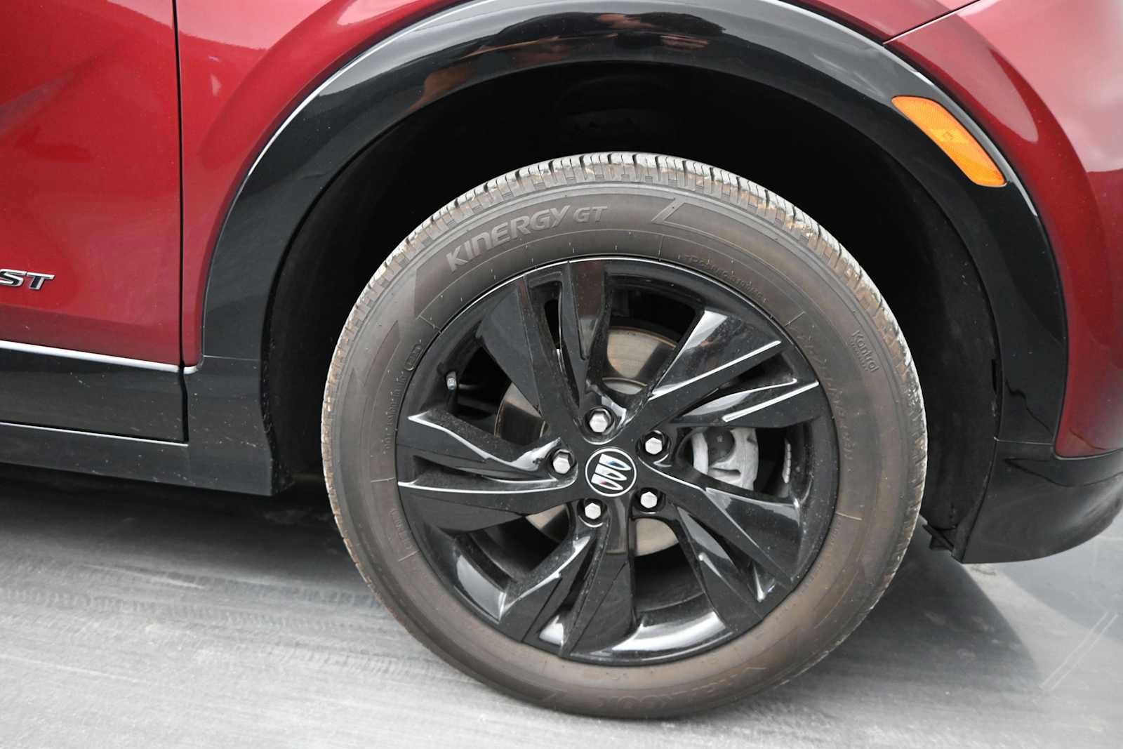 Used 2025 Buick Encore GX Sport Touring w/ Advanced Technology Package AWD/4WD image 10
