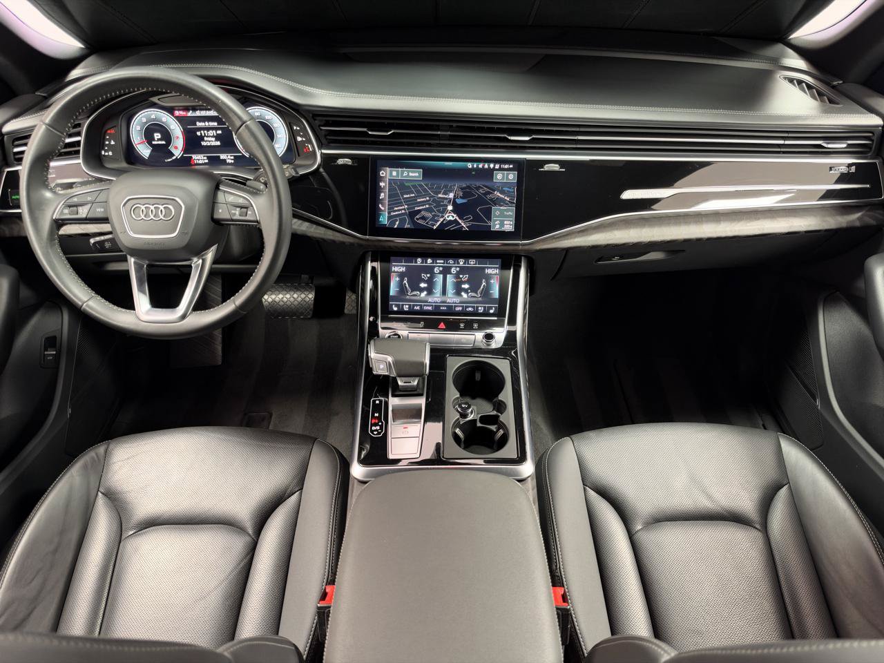 Used 2021 Audi Q8 Prestige AWD/4WD image 28