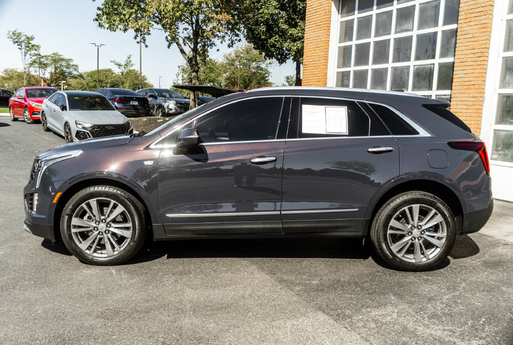Used 2024 Cadillac XT5 Premium Luxury w/ LPO, Floor Liner Package AWD/4WD image 40