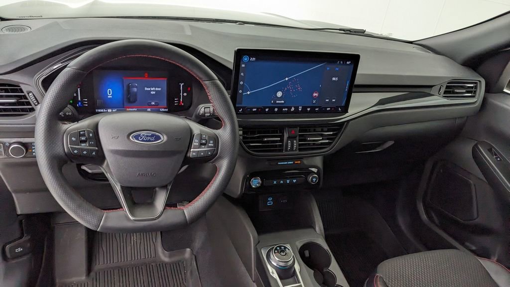 Certified 2023 Ford Escape ST-Line w/ Tech Pack #1 image 3