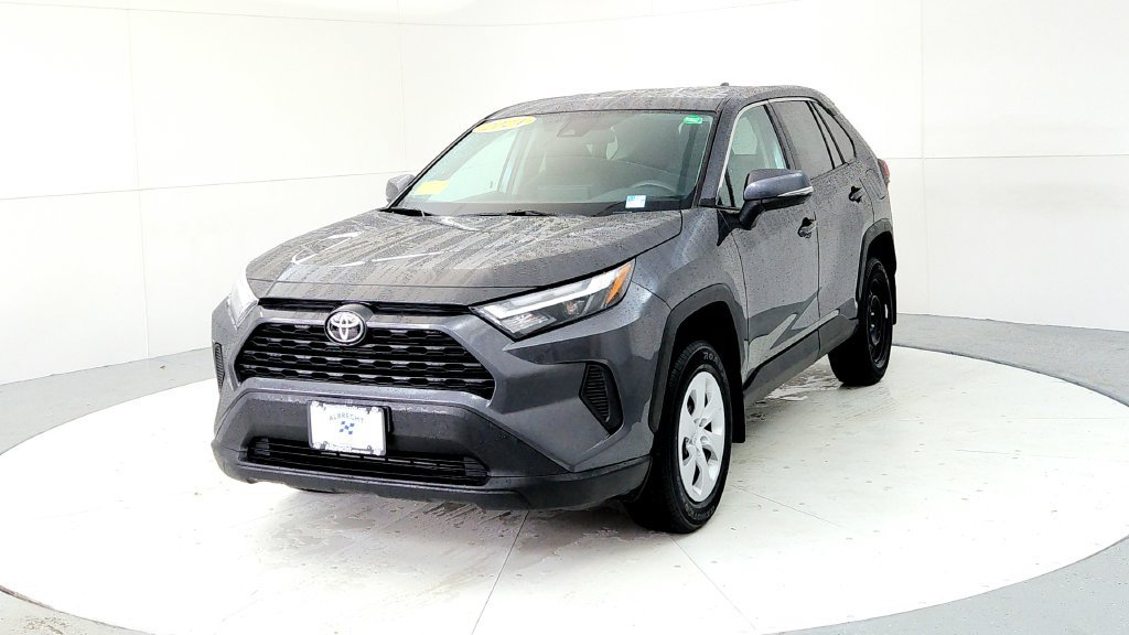 Certified 2024 Toyota RAV4 LE AWD/4WD image 2