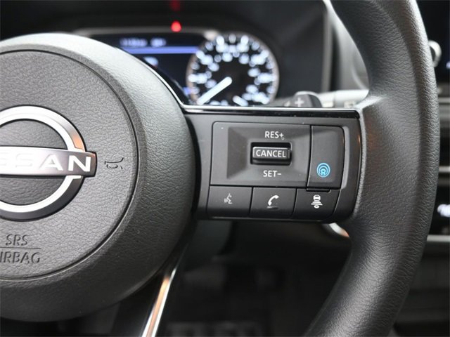 Used 2023 Nissan Rogue SV image 28