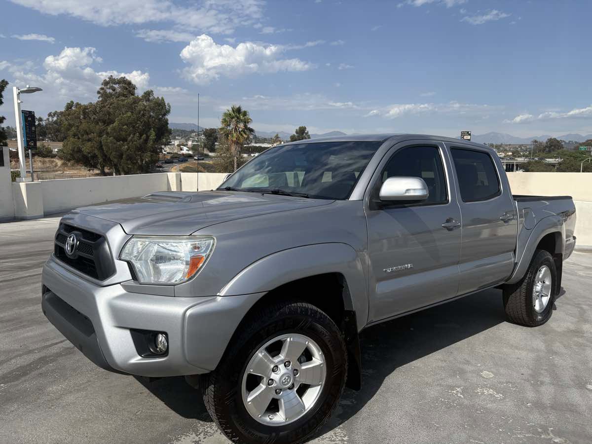 Used 2015 Toyota Tacoma PreRunner image 8