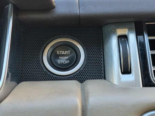 Used 2018 Land Rover Range Rover Supercharged image 35