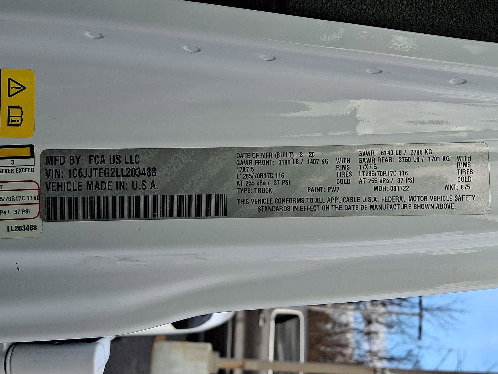 Certified 2020 Jeep Gladiator Mojave image 29