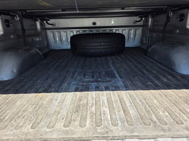 Used 2017 Chevrolet Silverado 1500 LT w/ All Star Edition AWD/4WD image 10