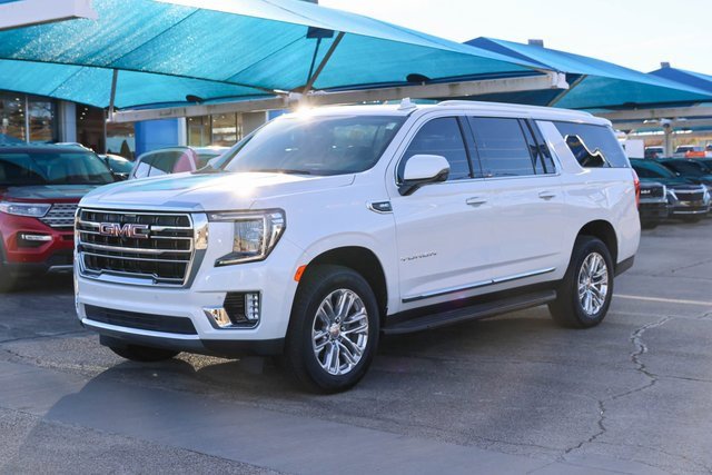 Used 2022 GMC Yukon XL SLT image 7