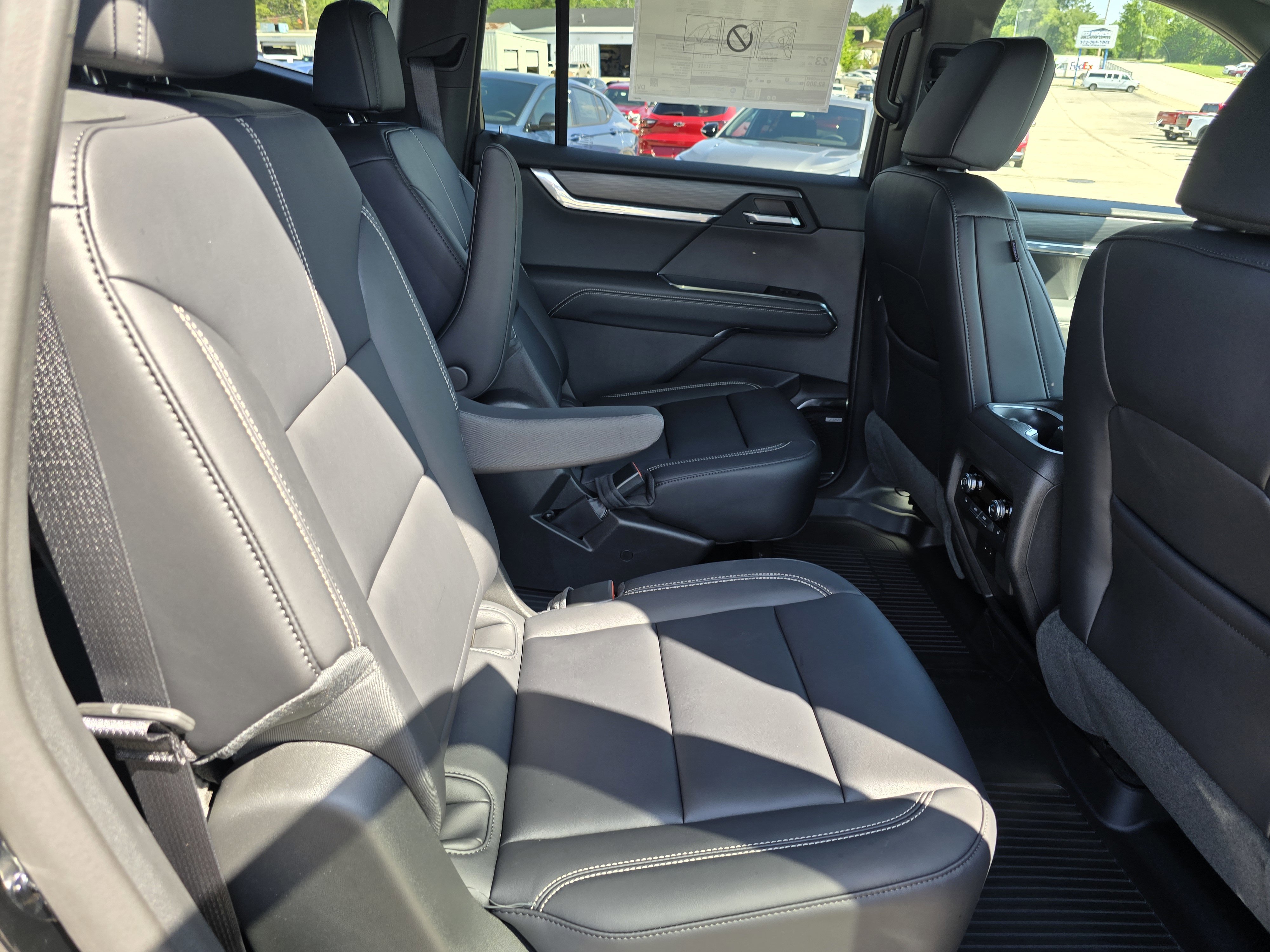 New 2025 GMC Acadia Elevation w/ Elevation Premium Package image 22