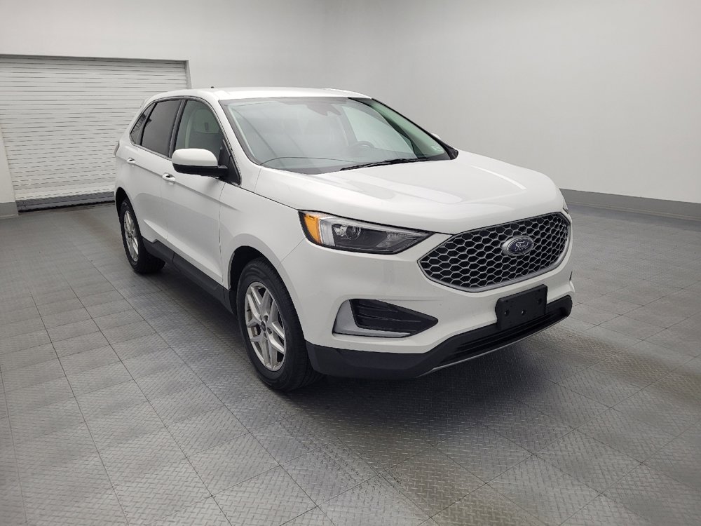 Used 2024 Ford Edge SEL image 13
