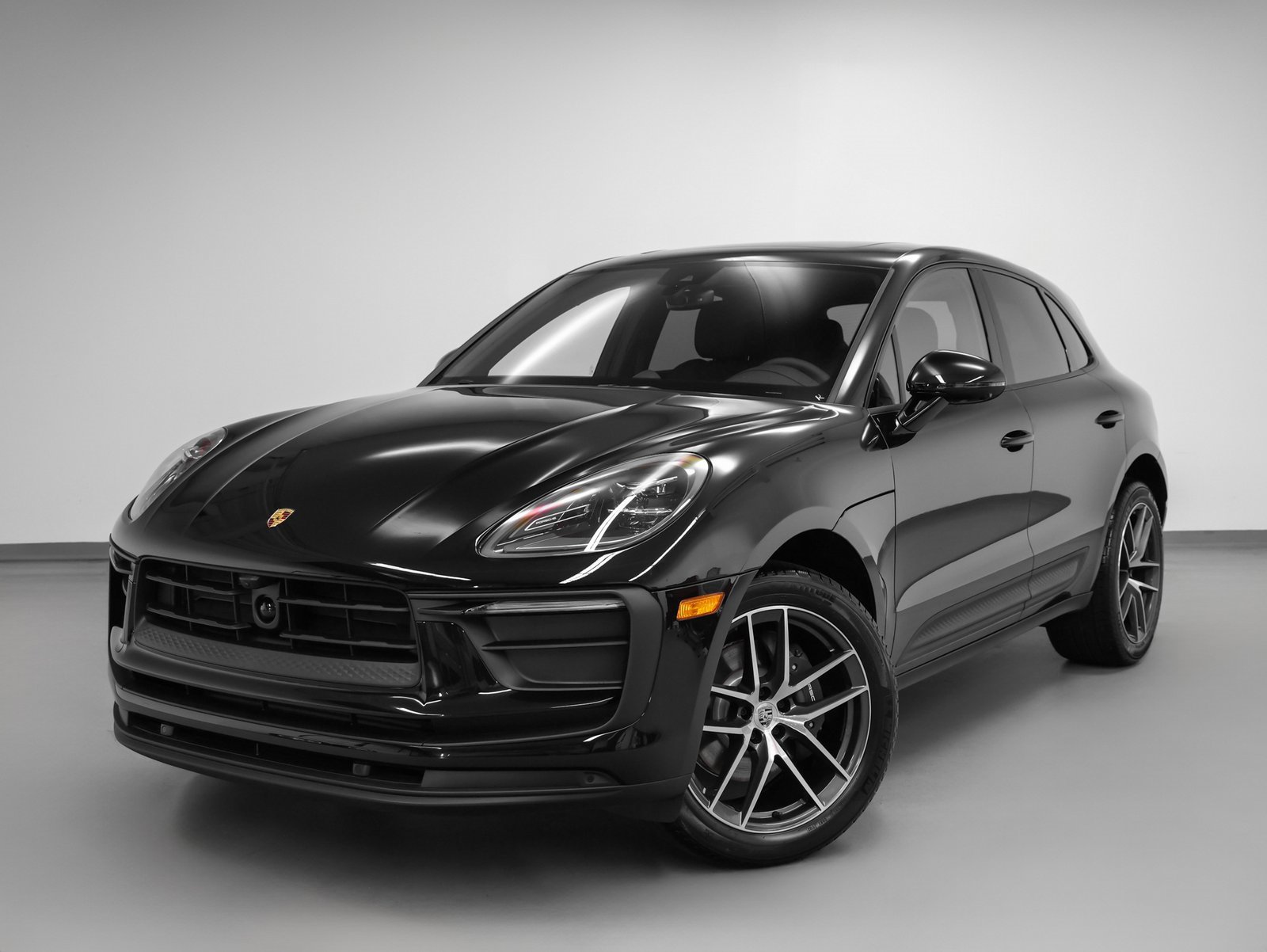 Certified 2025 Porsche Macan