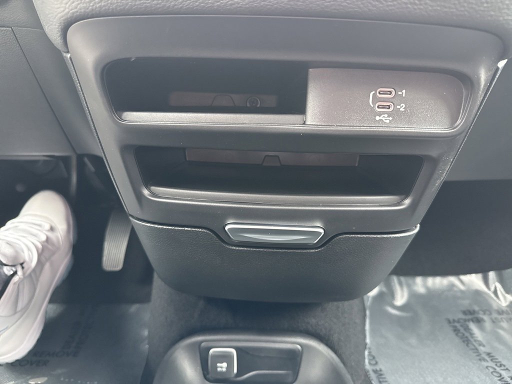 New 2026 Chrysler Pacifica Select image 33