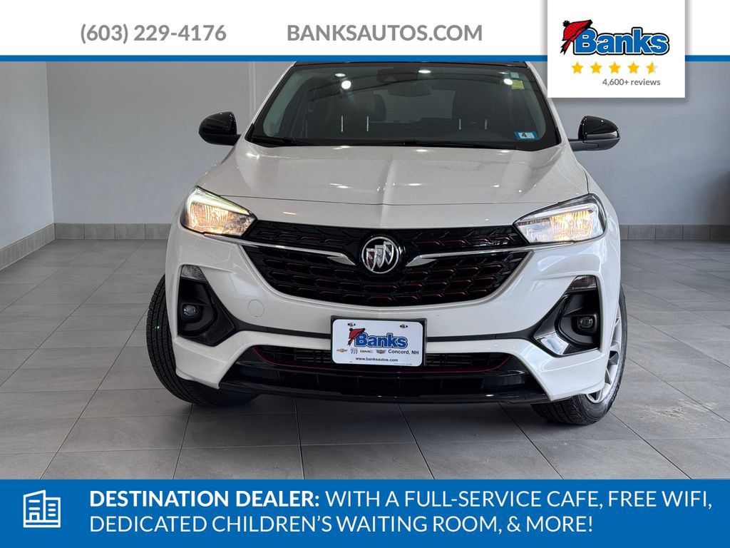 Used 2020 Buick Encore GX Select w/ Sport Touring Package AWD/4WD image 3
