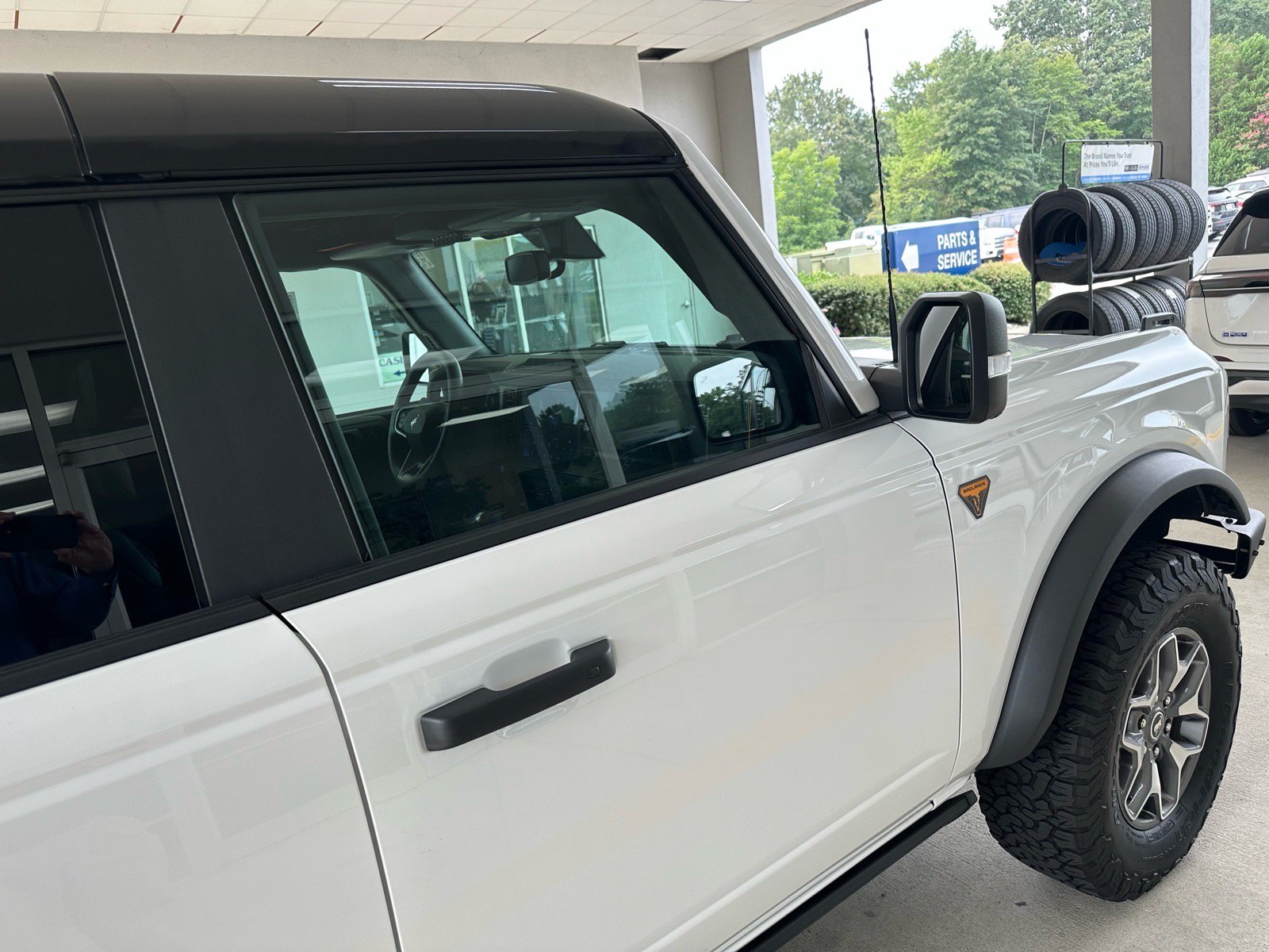 Certified 2024 Ford Bronco Badlands AWD/4WD image 10