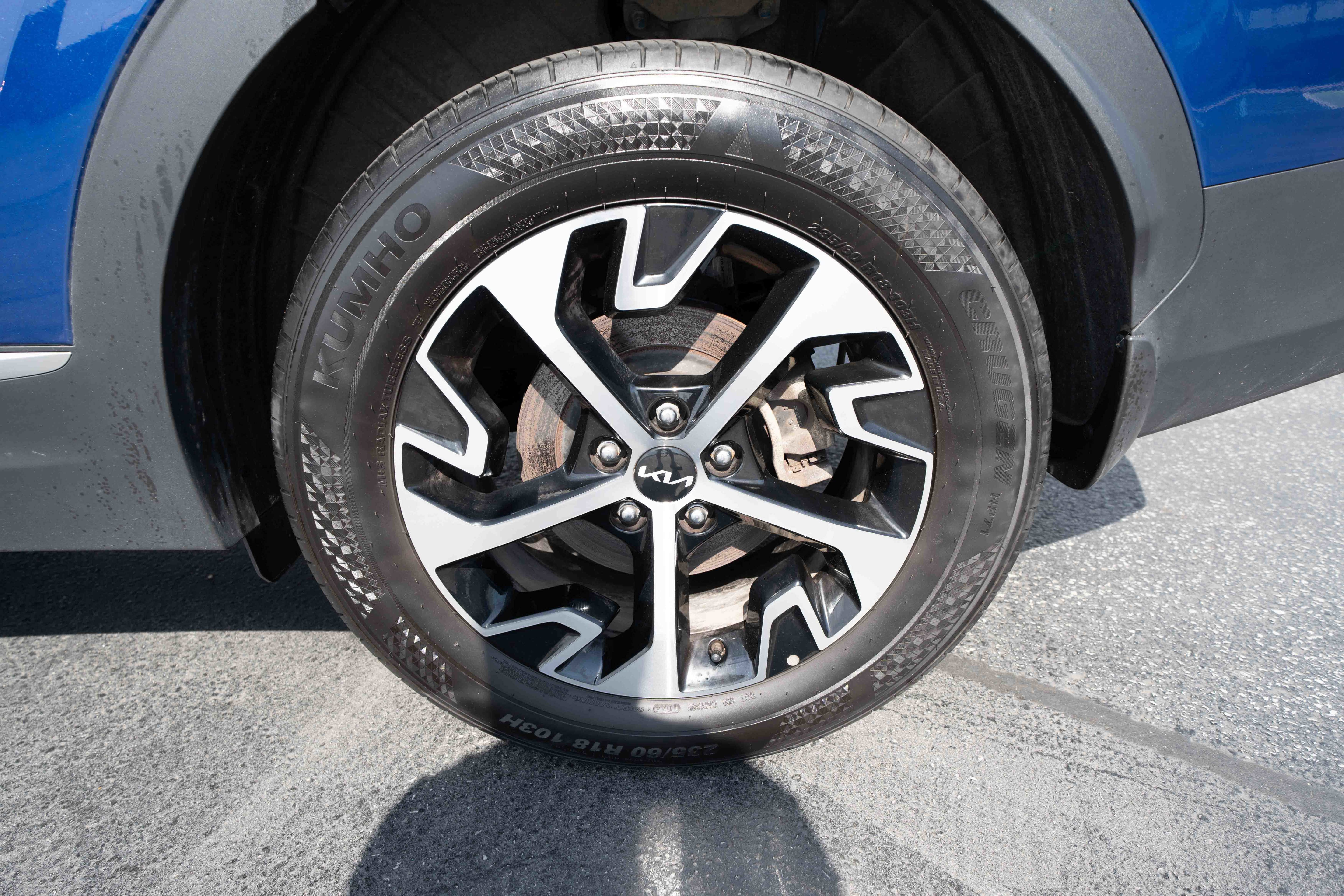 Used 2024 Kia Sportage EX AWD/4WD image 29