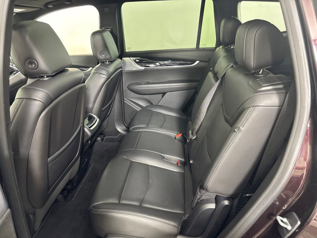 Used 2020 Cadillac XT6 Premium Luxury AWD/4WD image 28
