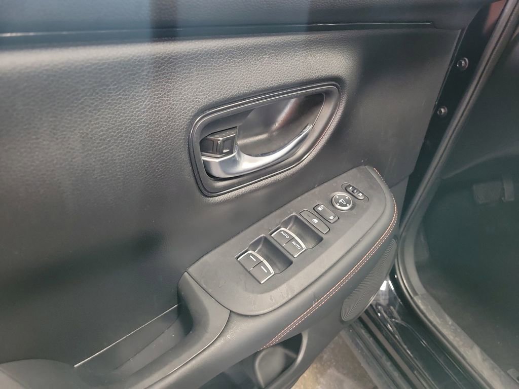 Used 2024 Honda HR-V Sport image 21