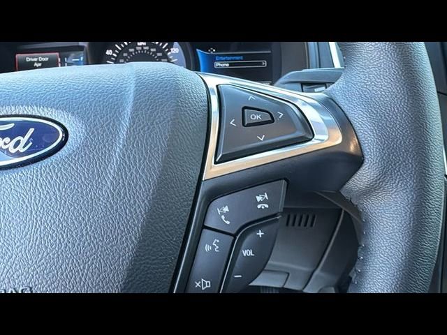 Certified 2024 Ford Edge Titanium AWD/4WD image 21