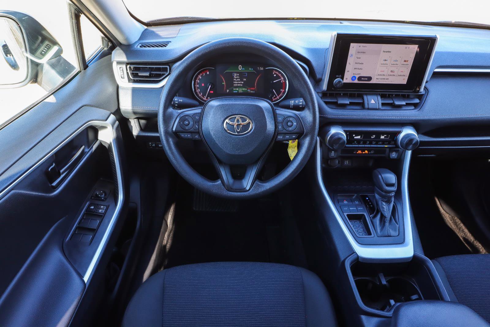 Used 2024 Toyota RAV4 LE image 23