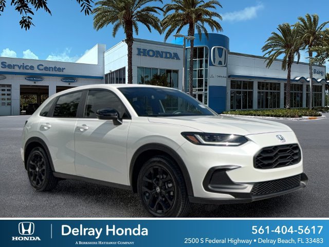 Used 2025 Honda HR-V Sport image 1