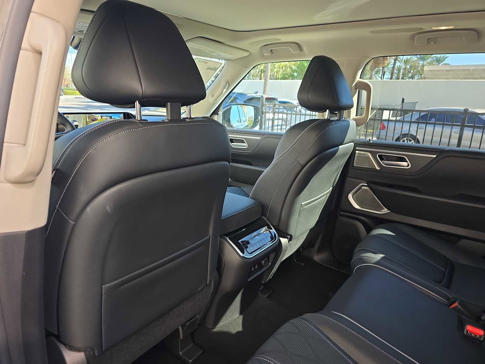 Certified 2025 INFINITI QX80 Sensory image 11