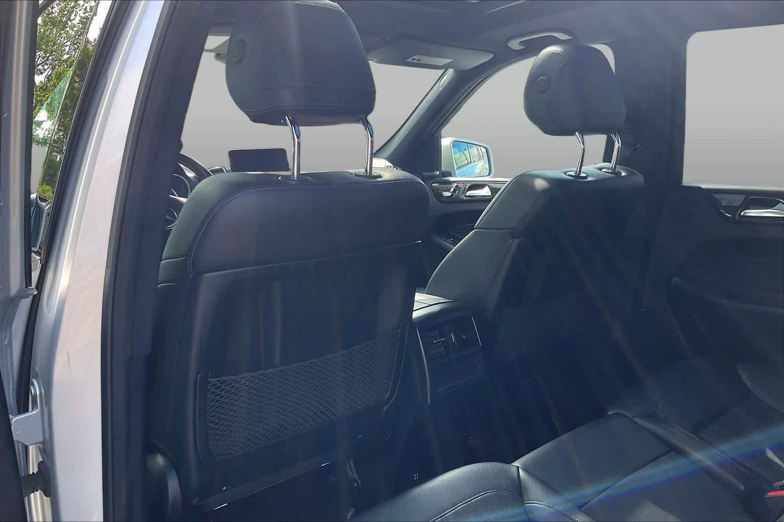 Used 2017 Mercedes-Benz GLS 450 4MATIC image 22