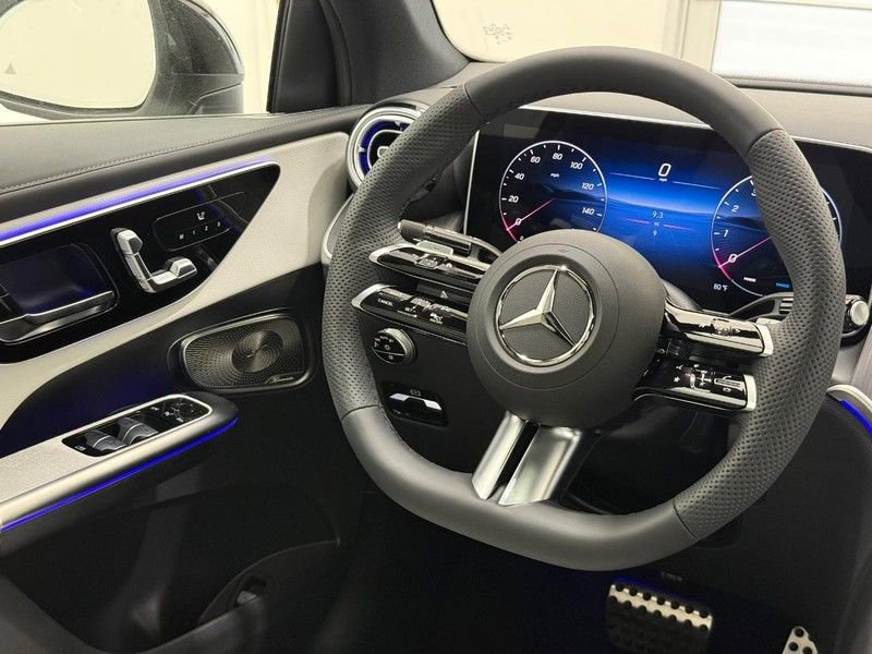 New 2026 Mercedes-Benz GLC 300 4MATIC image 7