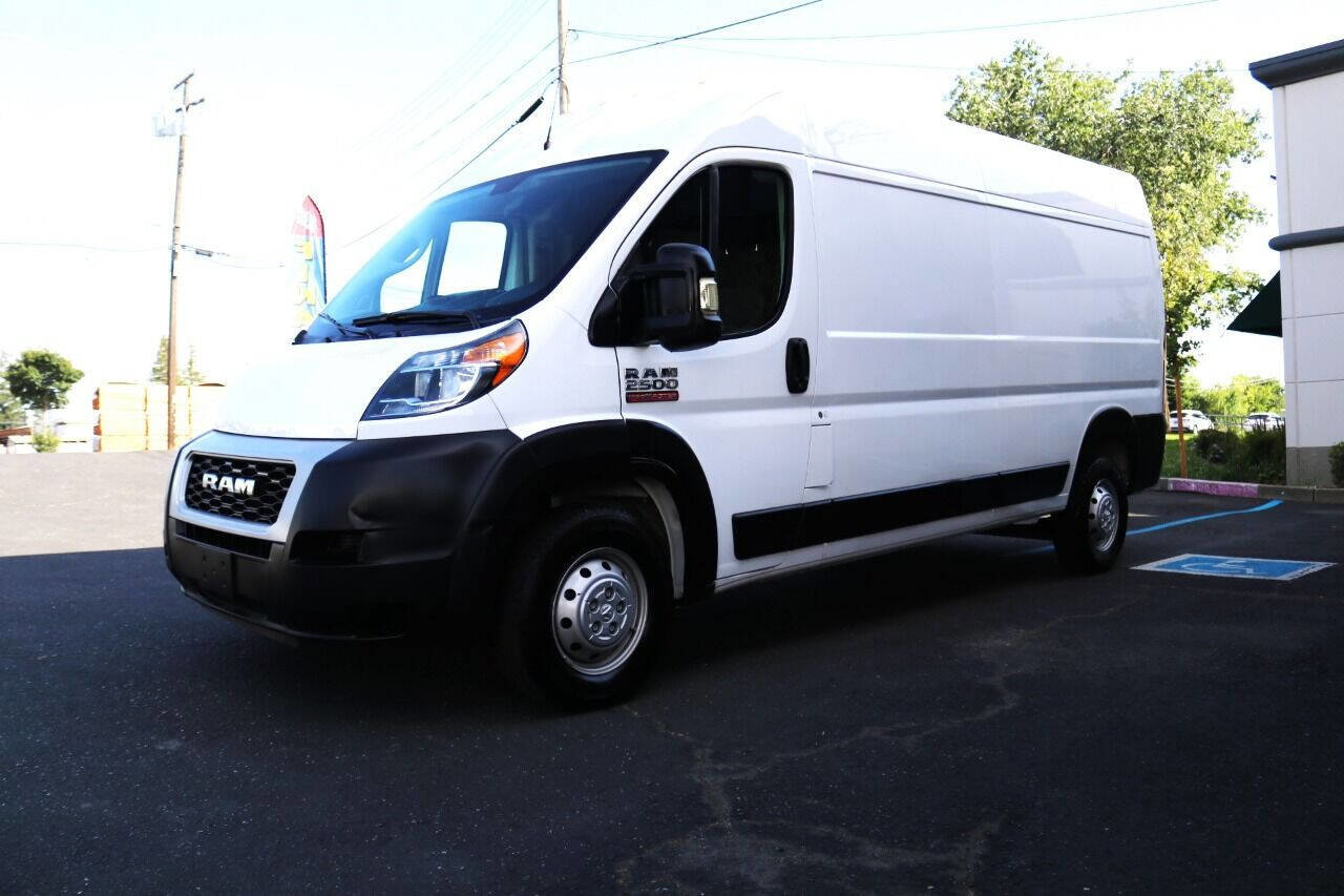 Used 2021 RAM ProMaster 2500 image 4