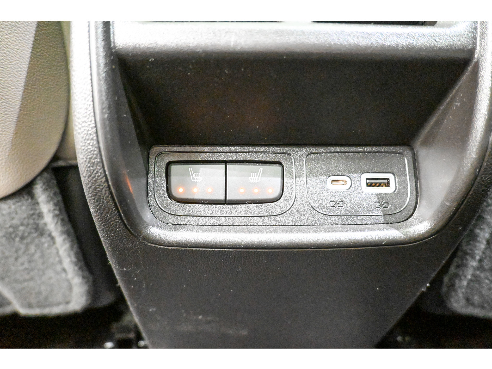 Used 2023 Cadillac XT4 Premium Luxury w/ Cold Weather Package FWD image 28