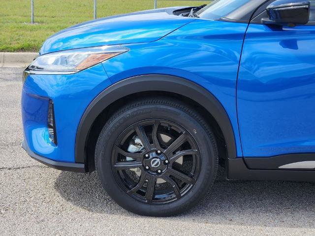 Certified 2024 Nissan Kicks SR image 6