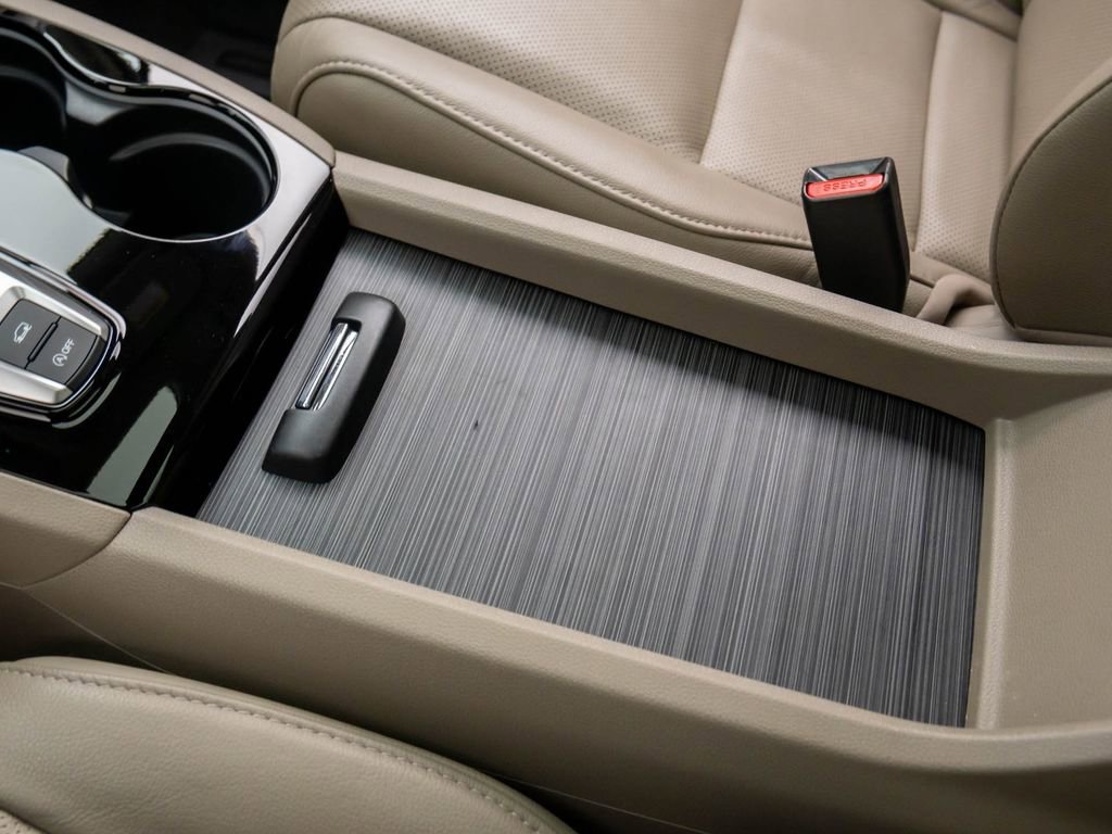 Certified 2019 Honda Pilot Elite image 24