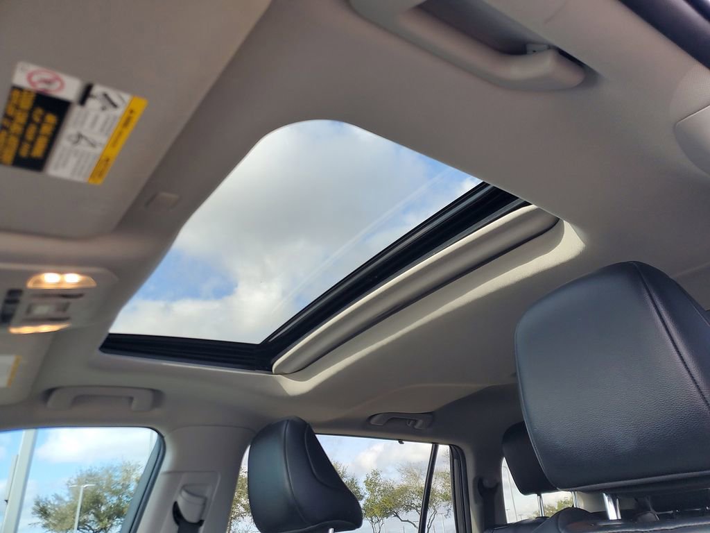 Used 2022 Toyota Highlander XLE image 34