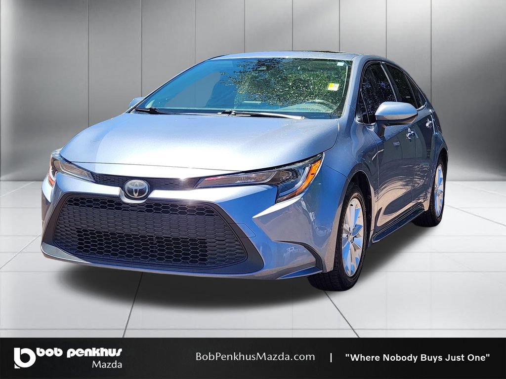 Used 2020 Toyota Corolla LE w/ LE Premium Package FWD image 23