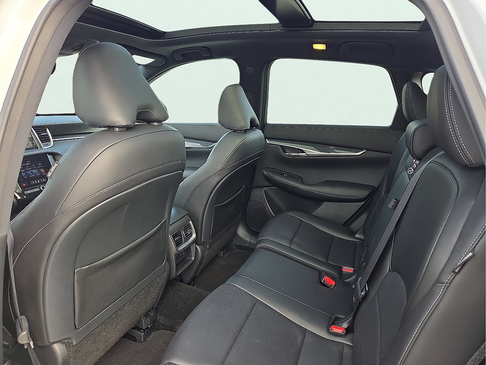 Used 2024 INFINITI QX50 Sport AWD/4WD image 10