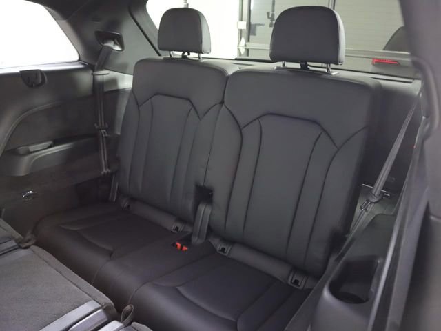 Certified 2025 Audi Q7 3.0T Prestige w/ Prestige Package image 23