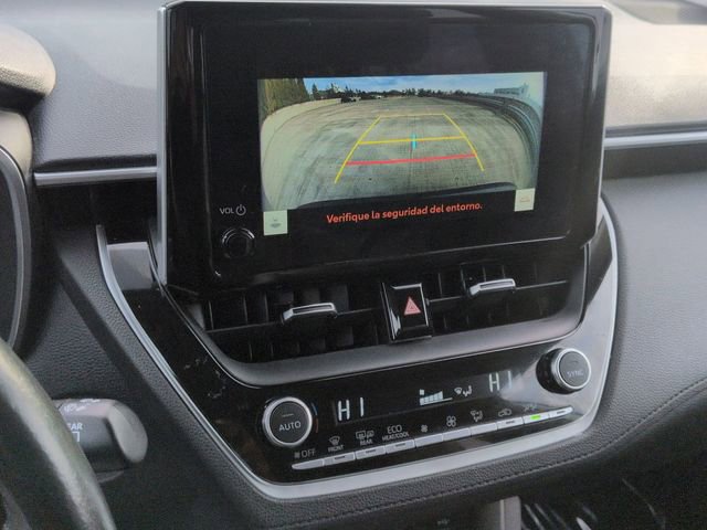 Used 2023 Toyota Corolla Cross XLE image 18