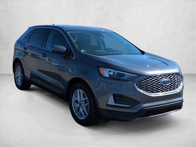 Used 2024 Ford Edge SEL AWD/4WD image 3