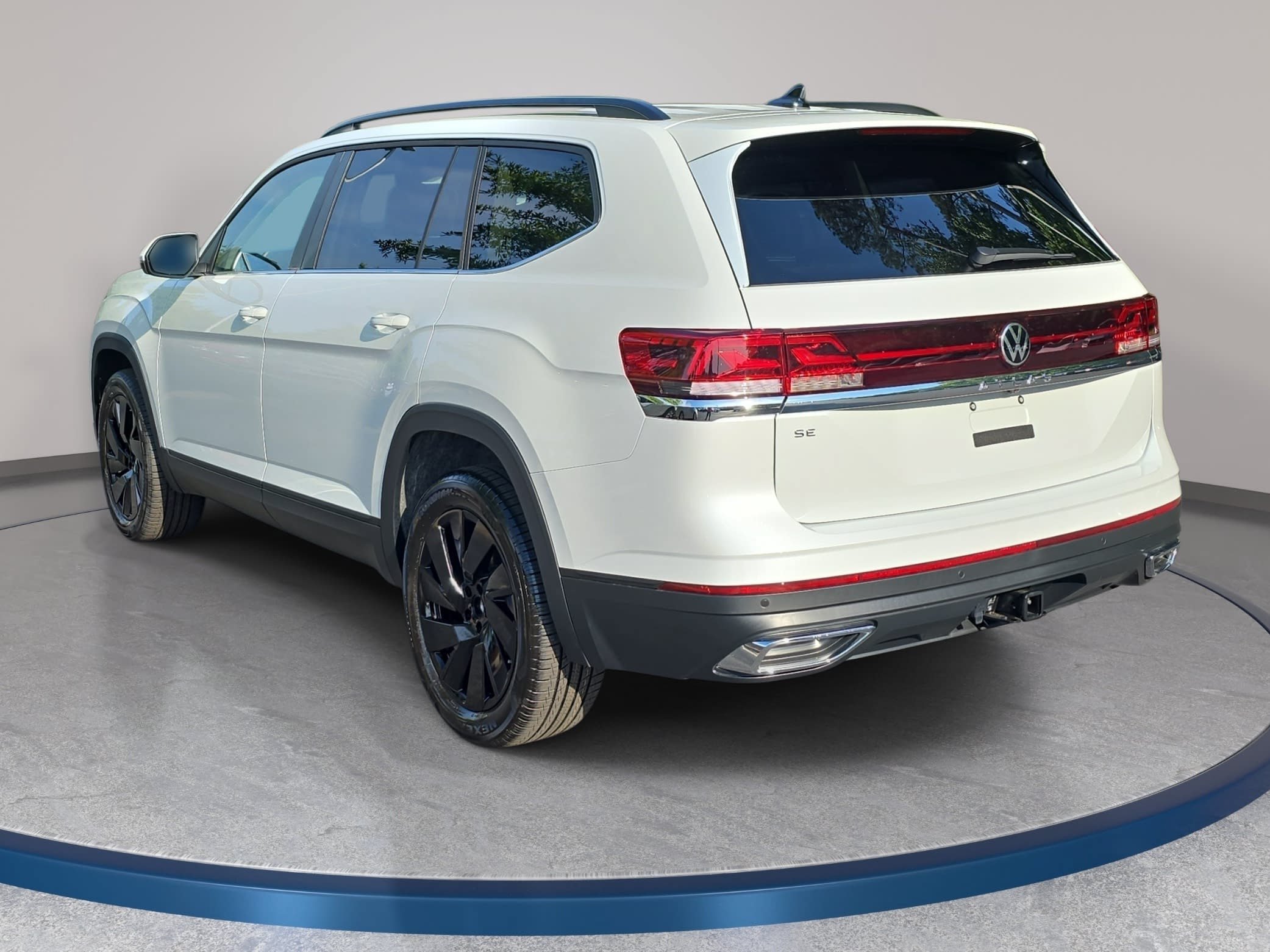 New 2026 Volkswagen Atlas SE FWD image 7
