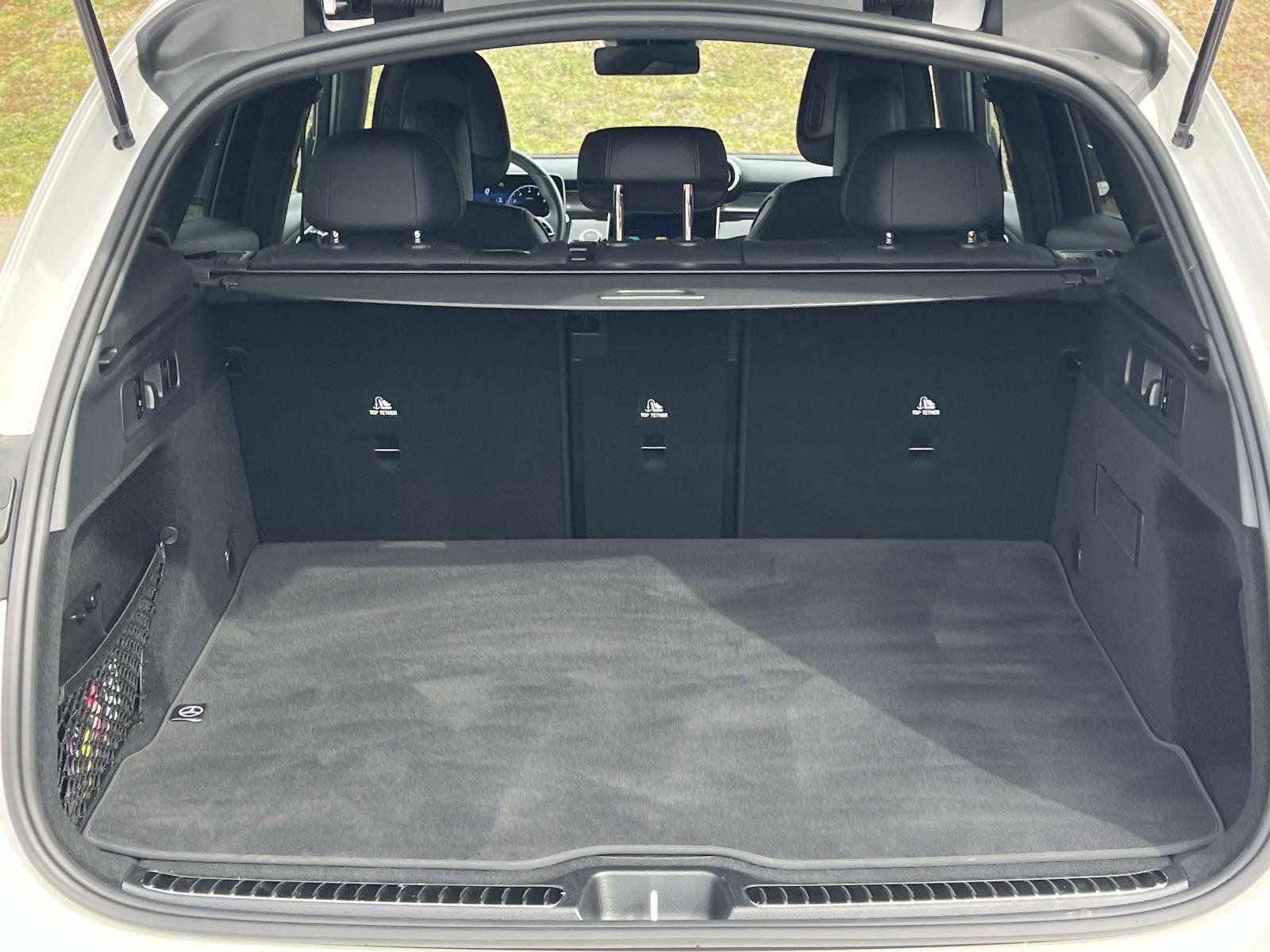 Certified 2025 Mercedes-Benz GLC 300 image 9