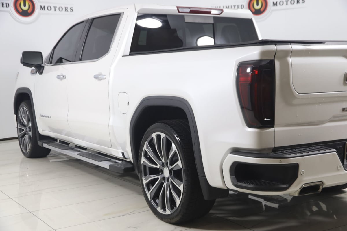 Used 2021 GMC Sierra 1500 Denali AWD/4WD image 23